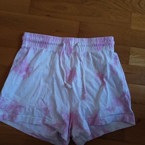 Set of shorts and blouse like new, white and pink