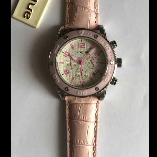 Vogue 202017201 pink wristwatch new with leather strap