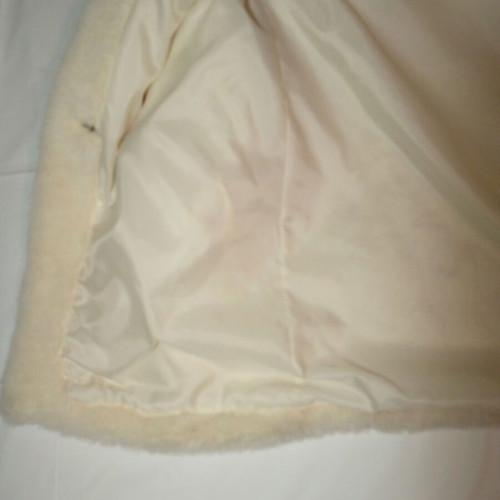 Coat made of synthetic fur with a hood white medium/large 3/4 sleeve