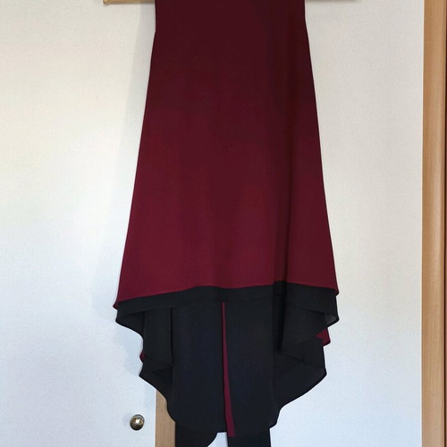 Attrattivo asymmetrical blouse small like new, burgundy-black