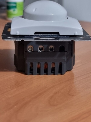Legrand dimmer 40 - 400w ADW-GL4 αχρησιμοποίητο