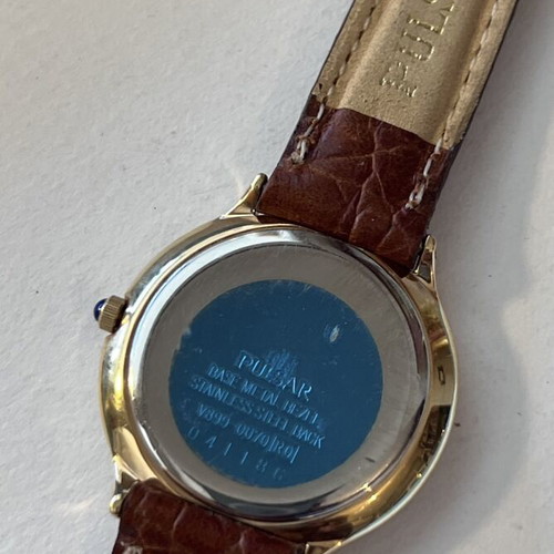 Pulsar 30mm vintage women's watch like new, blue
