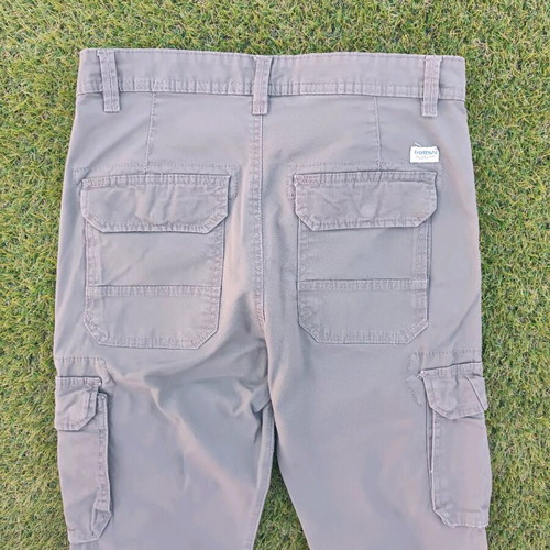 Battery cargo men's pants gray like new, size w30