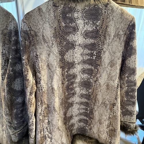 Briefly Snake Print Coat size M, like new, brown