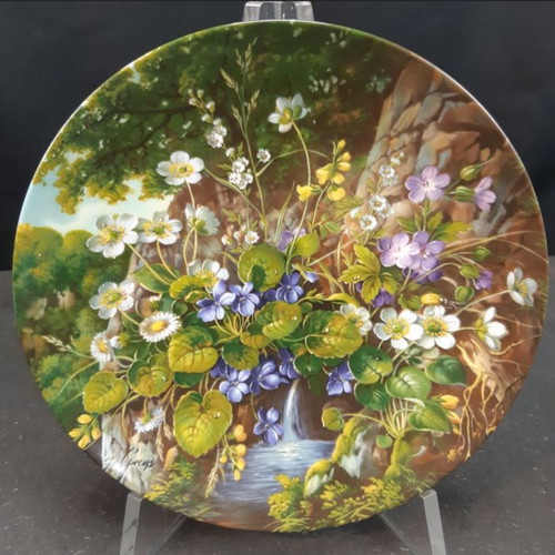 Furstenberg Wild Flowers wall plate new, collectible porcelain