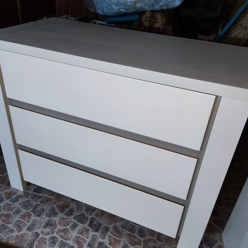 Cradle & Drawer/Changing Table & Gifts