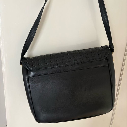 Mouriadis leather shoulder bag like new, blue