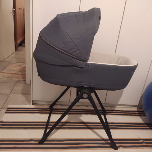 Inglesina Aptica XT Duo stroller and carrycot like new