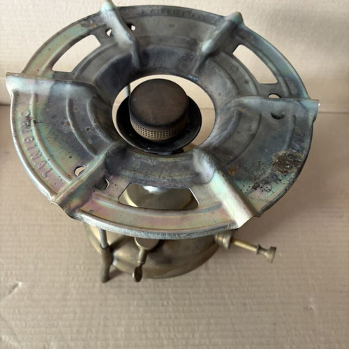 1968 vintage oil stove