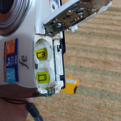 Olympus FE camera refurbished for parts, 12 megapixels