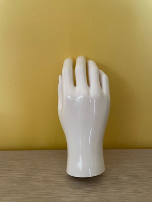 Doll hand like new