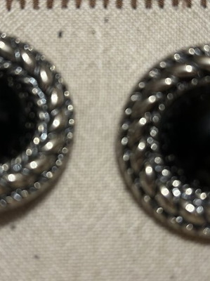 Vintage 80s clip-on earrings silver with black stone, like new
