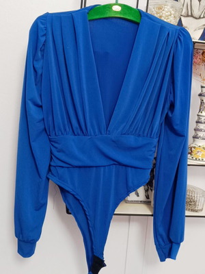 Bodysuit electric blue like new, one size