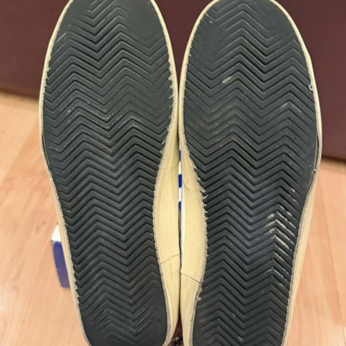 Golden Goose sneakers used, size 41 with box and dustbag
