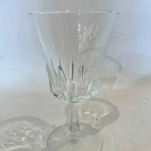 Luminarc Regency crystal glasses set of 5 used, one cracked