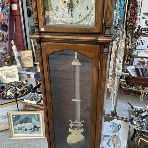 Grandfather clock used, excellent condition