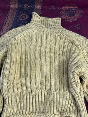 Mustard turtleneck sweater XS H&M like new