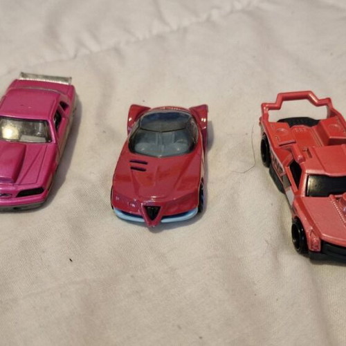 Pink Hot Wheels toy cars like new, pink color
