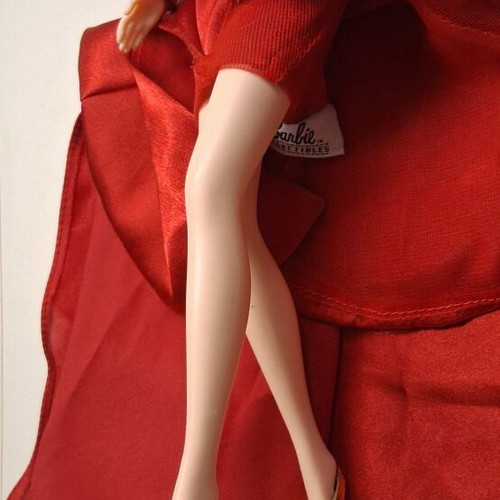 Barbie Hollywood Cast Party Doll 2001 Vintage Mattel Red Gown