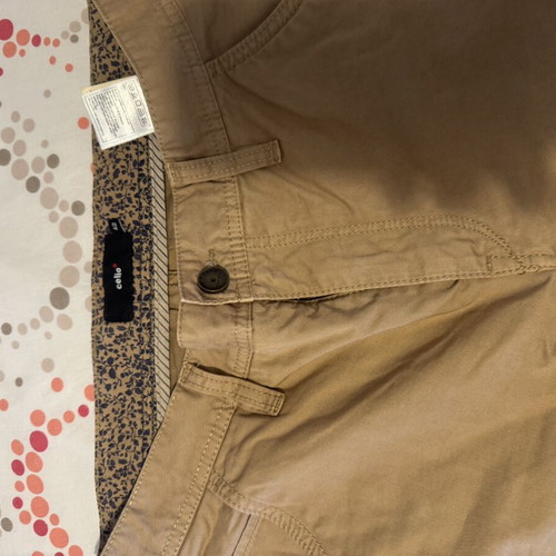 Celio men's shorts like new, beige and brown, size 42