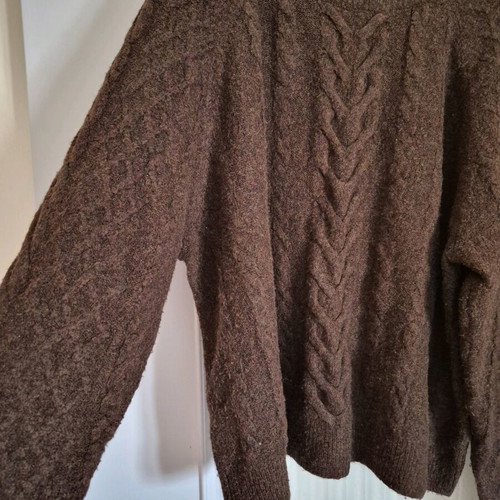 H&M oversized sweater brown like new, size M