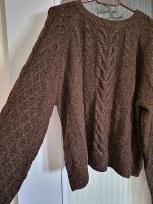 H&M oversized sweater brown like new, size M
