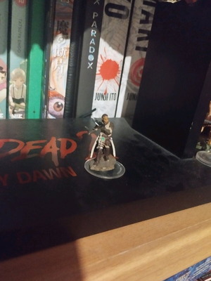 D&D figure like new