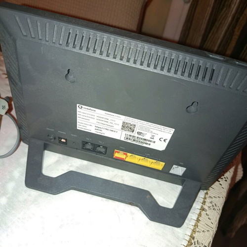 Vodafone router like new without active contract