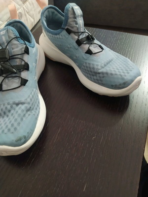 Salomon αθλητικά γυναικεία 38 σαν καινούργια, τιρκουάζ