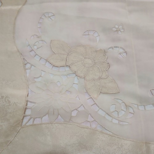 Set Kare 7 Pieces Champagne Organza New with Cutwork and Fringes