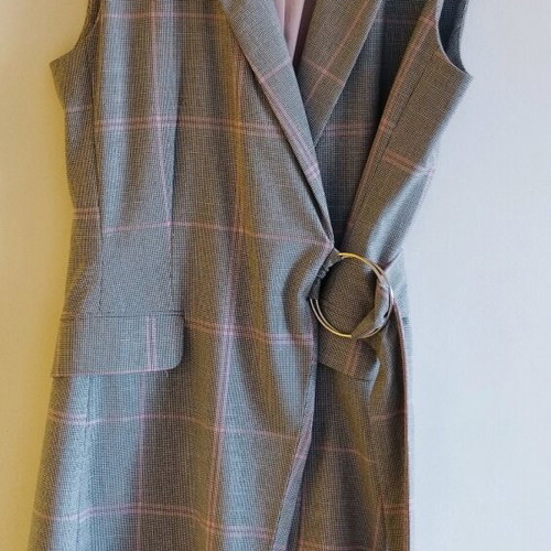 Bershka long checkered vest medium like new