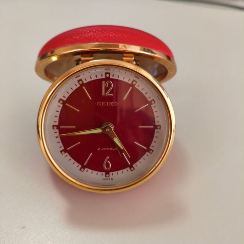 Seiko Vintage 1960s Travel Alarm Clock used, needs repair, decorative