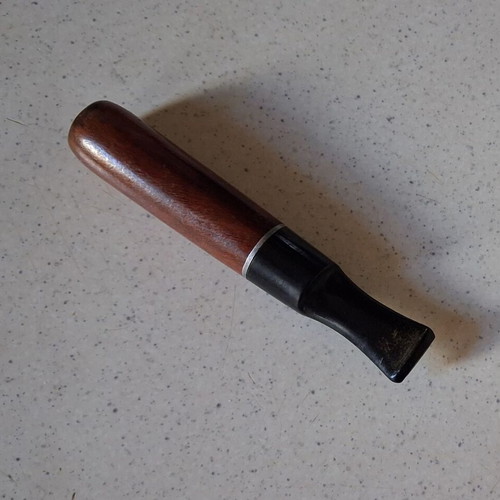 Wooden Briar heather smoking pipe used with black mouthpiece