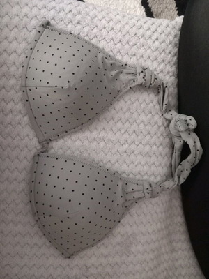 Women's bikini top like new, size M 38 10