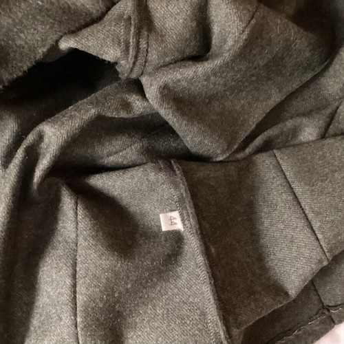 Long pleated skirt in dark khaki wool fabric like new
