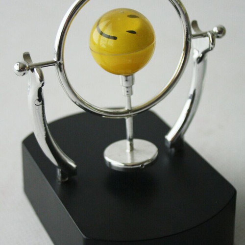 Vintage 80's Magnetic Disk Pendulum Smile Taiwan new