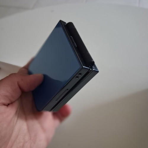 Mini Foldable i15 Pro Phone dual SIM, Bluetooth, USB-C like new