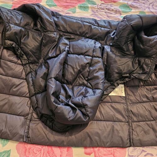 Only Tahoe Puffer Jacket with Hood XS like new, black