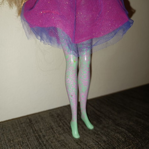 Barbie Fairytopia Dahlia doll used with pink dress
