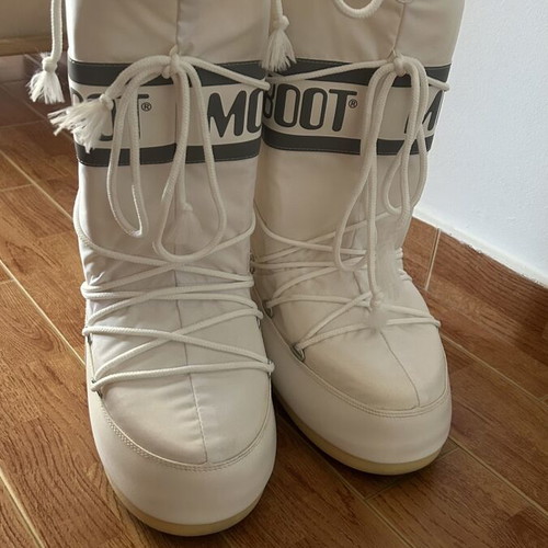 Moon Boot MB ICON NYLON snow boots, white, size 39