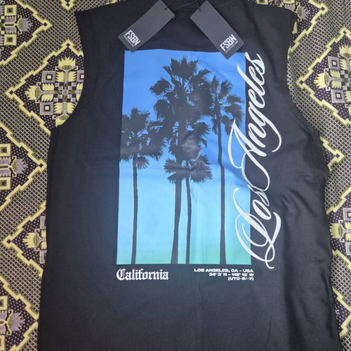 Hawaiian tank tops new, XL, set of 2