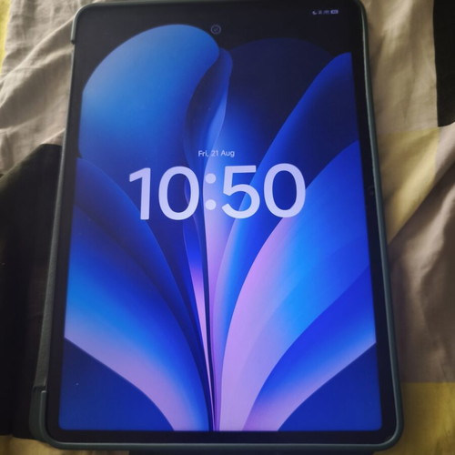Xiaomi Pad 7 tablet 8GB RAM 256GB storage