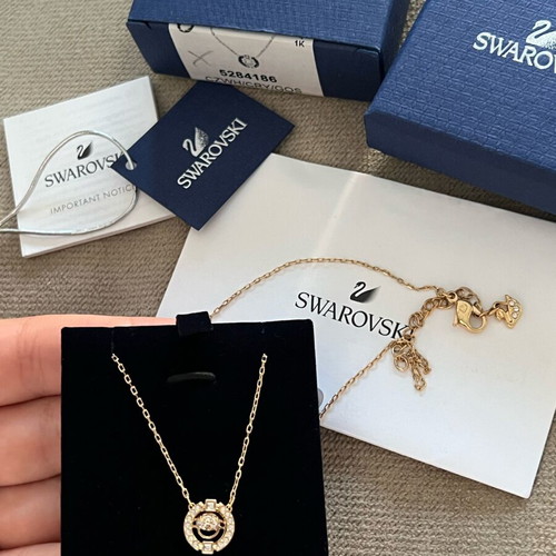 Swarovski Sparkling Dance Round 5284186 necklace new with box