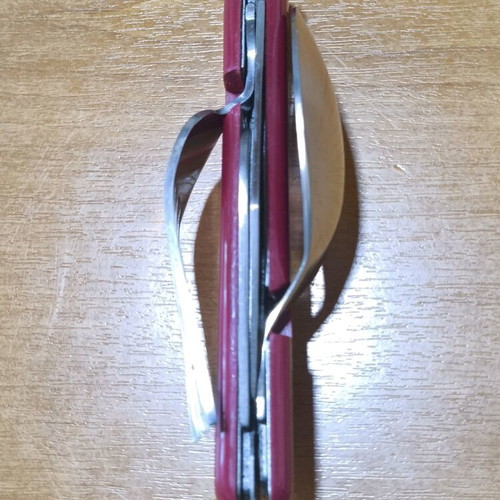 VA multitool like new with spoon and fork