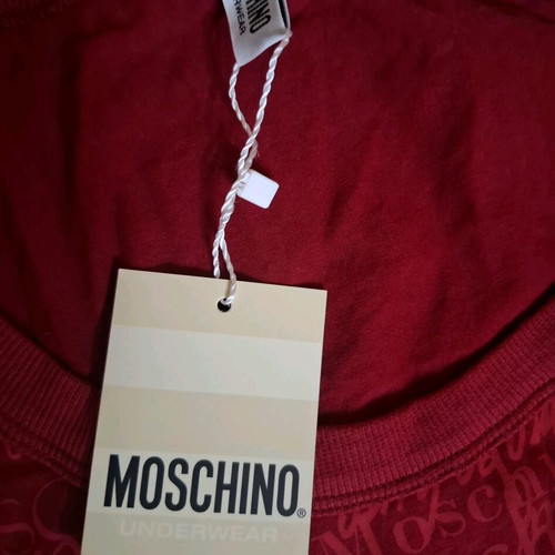 Moschino sleeveless authentic new with tags red size M
