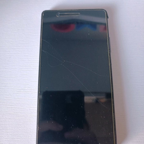 Huawei P9 Lite 16GB/2GB used, scratches and battery issue