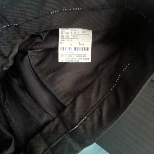 Hugo Boss Suit like new, black, size L