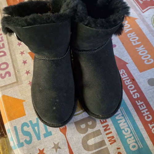 Emu Australia boots size 36 black like new