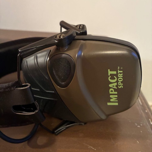 Howard Leight Electronic Ear Muffs like new