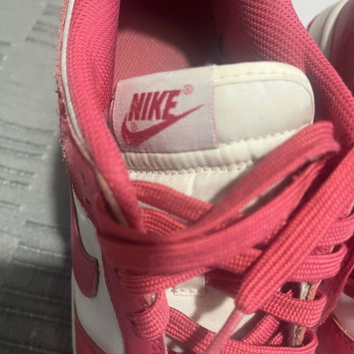 Nike Dunk Low Fuchsia unisex athletic shoes used size 39